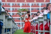 诵读中华经典：在创新中传承 不断推进文化自信自强